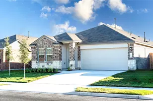 603 Waterway Ave, Hutto, TX 78634 - Photo 2