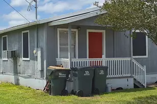 468 W Washington (2 Lots) St, Giddings, TX 78942 - Photo 2