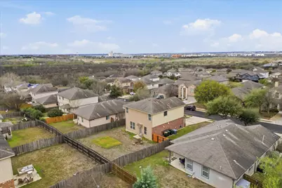 359 Bloomsbury Drive, Kyle, TX 78640 - Photo 24