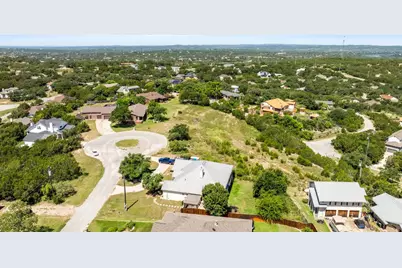 22400 Neilston Drive, Briarcliff, TX 78669 - Photo 8