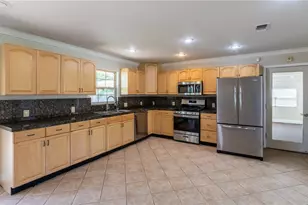 11801 Bell Ave, Austin, TX 78759 - Photo 4