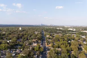 7001 Cooper Ln, Austin, TX 78745 - Photo 32