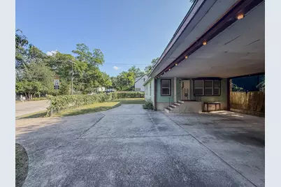 2015 Holly Street, Austin, TX 78702 - Photo 2