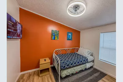 2015 Holly Street, Austin, TX 78702 - Photo 18