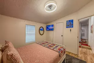 2015 Holly St, Austin, TX 78702 - Photo 12