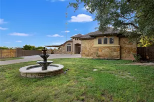 321 Sarahs Ln, Liberty Hill, TX 78642 - Photo 4
