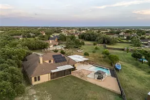321 Sarahs Ln, Liberty Hill, TX 78642 - Photo 28