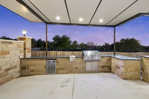 321 Sarahs Ln, Liberty Hill, TX 78642 - Photo 26