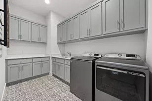 4221 Tamerind Dr, Austin, TX 78738 - Photo 24