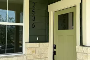 2536 Violet Theo Ln, Round Rock, TX 78665 - Photo 4
