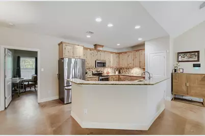 115 Mokulua Lane, Bastrop, TX 78602 - Photo 18