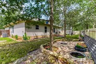 115 Mokulua Ln, Bastrop, TX 78602 - Photo 34