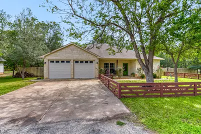 115 Mokulua Lane, Bastrop, TX 78602 - Photo 2