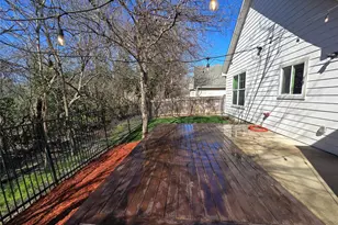 12224 Abbey Glen Ln, Austin, TX 78753 - Photo 2