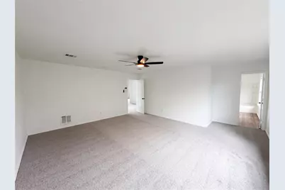 5406 S Hearsey Drive, Austin, TX 78744 - Photo 4