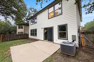 5406 S Hearsey Dr, Austin, TX 78744 - Photo 18