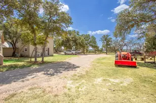 2010 Co Rd 233, Florence, TX 76527 - Photo 26
