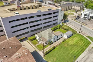 1106 Oneil St, Houston, TX 77019 - Photo 10