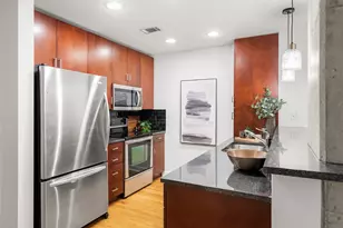 360 Nueces St, Austin, TX 78701 - Photo 4