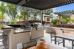360 Nueces St, Austin, TX 78701 - Photo 24