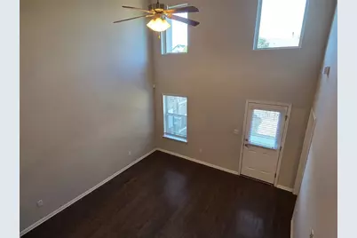 2304 S Lakeline Boulevard #452, Cedar Park, TX 78613 - Photo 4