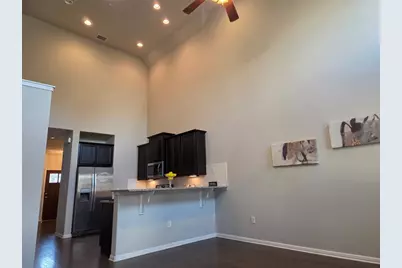 2304 S Lakeline Boulevard #452, Cedar Park, TX 78613 - Photo 6