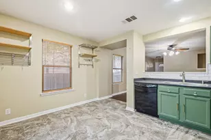 152 Karrie Dr, Kyle, TX 78640 - Photo 14