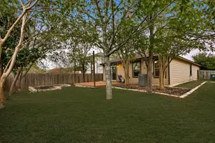 152 Karrie Dr, Kyle, TX 78640 - Photo 30