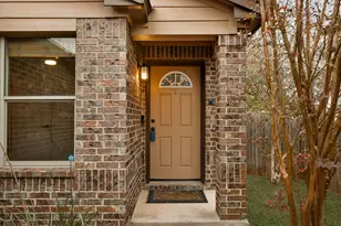 152 Karrie Dr, Kyle, TX 78640 - Photo 4