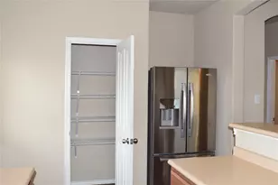 11717 Alexs Ln, Austin, TX 78748 - Photo 8