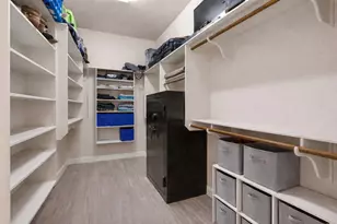 329 Independence Dr, Georgetown, TX 78633 - Photo 14