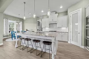 329 Independence Dr, Georgetown, TX 78633 - Photo 6