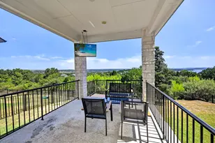 2400 Sunset Vista Cir, Spicewood, TX 78669 - Photo 8