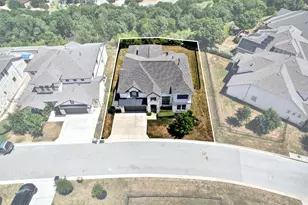 2400 Sunset Vista Cir, Spicewood, TX 78669 - Photo 38