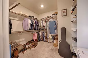 206 E Hinton Rd, Weimar, TX 78962 - Photo 12