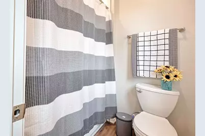 206 E Hinton Road, Weimar, TX 78962 - Photo 18