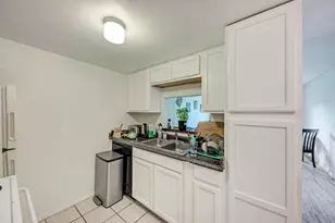 710 E Dean Keaton St, Austin, TX 78705 - Photo 4