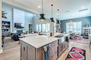 109 Bisset Ct, Austin, TX 78738 - Photo 12