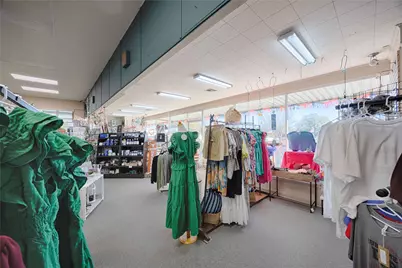 520 N Main Street, Schulenburg, TX 78956 - Photo 6