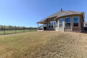 317 Canyoncrest Wy, Liberty Hill, TX 78642 - Photo 26