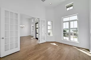 905 Crestone Stream Dr, Austin, TX 78738 - Photo 16