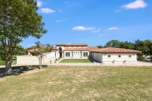 27206 Waterfall Hill Pkwy, Spicewood, TX 78669 - Photo 1