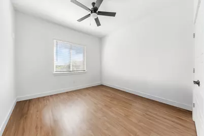 1811 Webberville Road #1307, Austin, TX 78721 - Photo 16