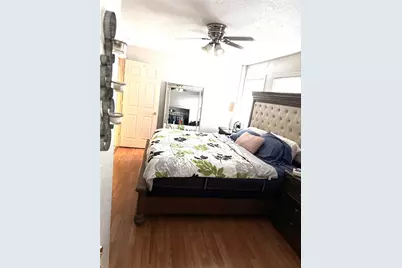 621 S Commerce Street, Lockhart, TX 78644 - Photo 6