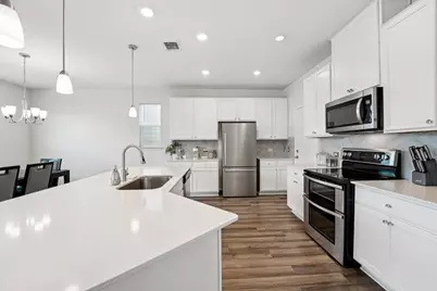 113 Uncle Billy Way, Jarrell, TX 76537 - Photo 4