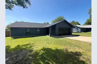 322 McClendon Drive, Elgin, TX 78621 - Photo 1