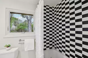 714 Starcrest Dr, New Braunfels, TX 78130 - Photo 36