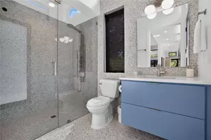 2009 San Juan Dr, Austin, TX 78733 - Photo 24