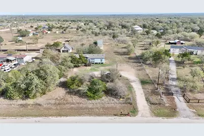 425 High View Ranch Drive, Cedar Creek, TX 78612 - Photo 8