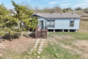 425 High View Ranch Dr, Cedar Creek, TX 78612 - Photo 4